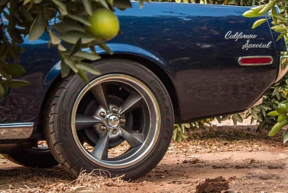 BG Rod Works OLD SCHOOL Custom Wheel - 17x8, 0 Offset, 5x120.65 Bolt Pattern, 78.1mm Hub - Gunmetal with Machined Lip Rim