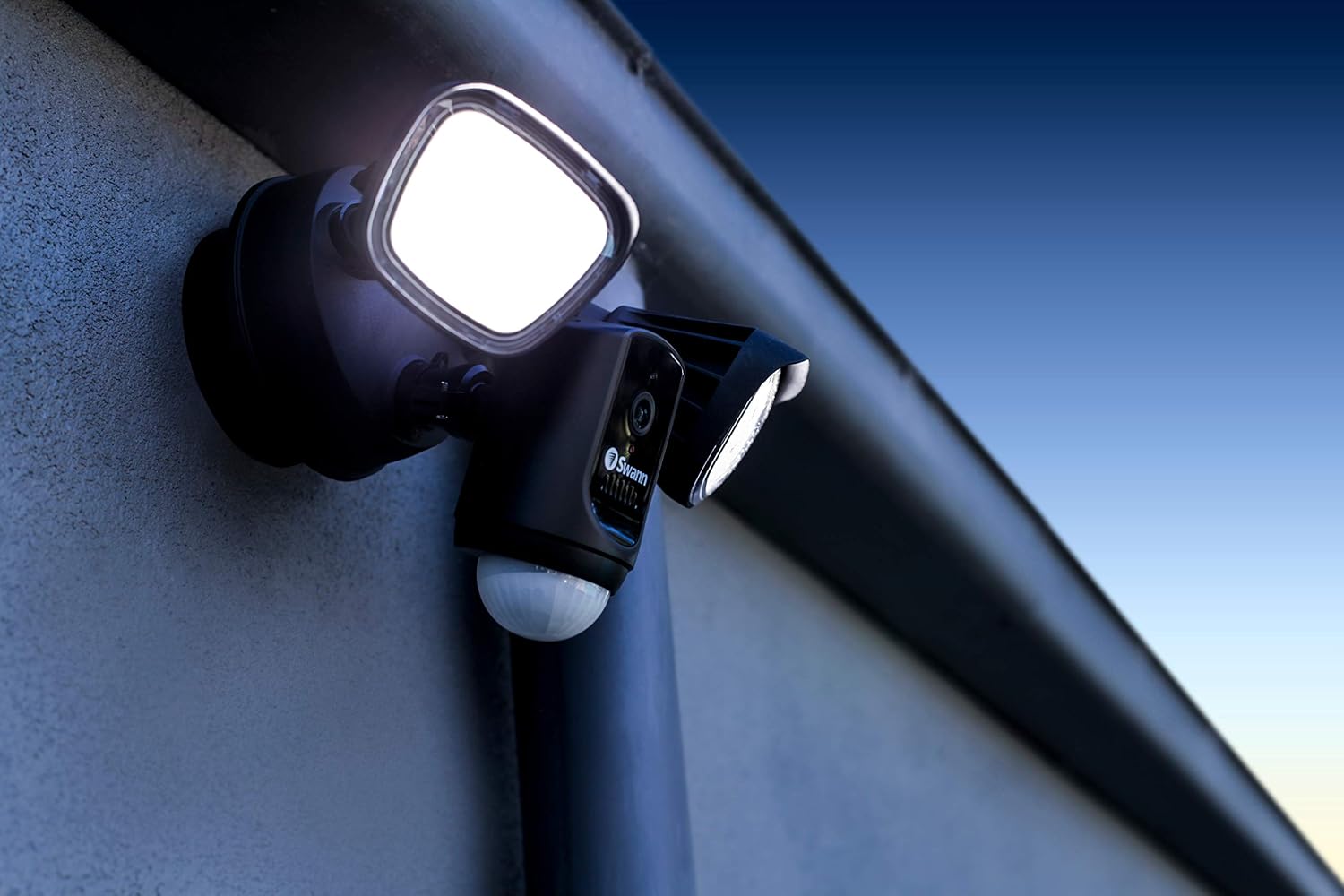 Swann Floodlight Security Camera w/Dimmable Motion Lighting, 2 Way Talk, Wi-Fi Surveillance 1080p HD, Indoor/Outdoor Color Night Vision, True Detect Heat Sensing, Alexa/Google, Black, SWWHD-FLOCAMB