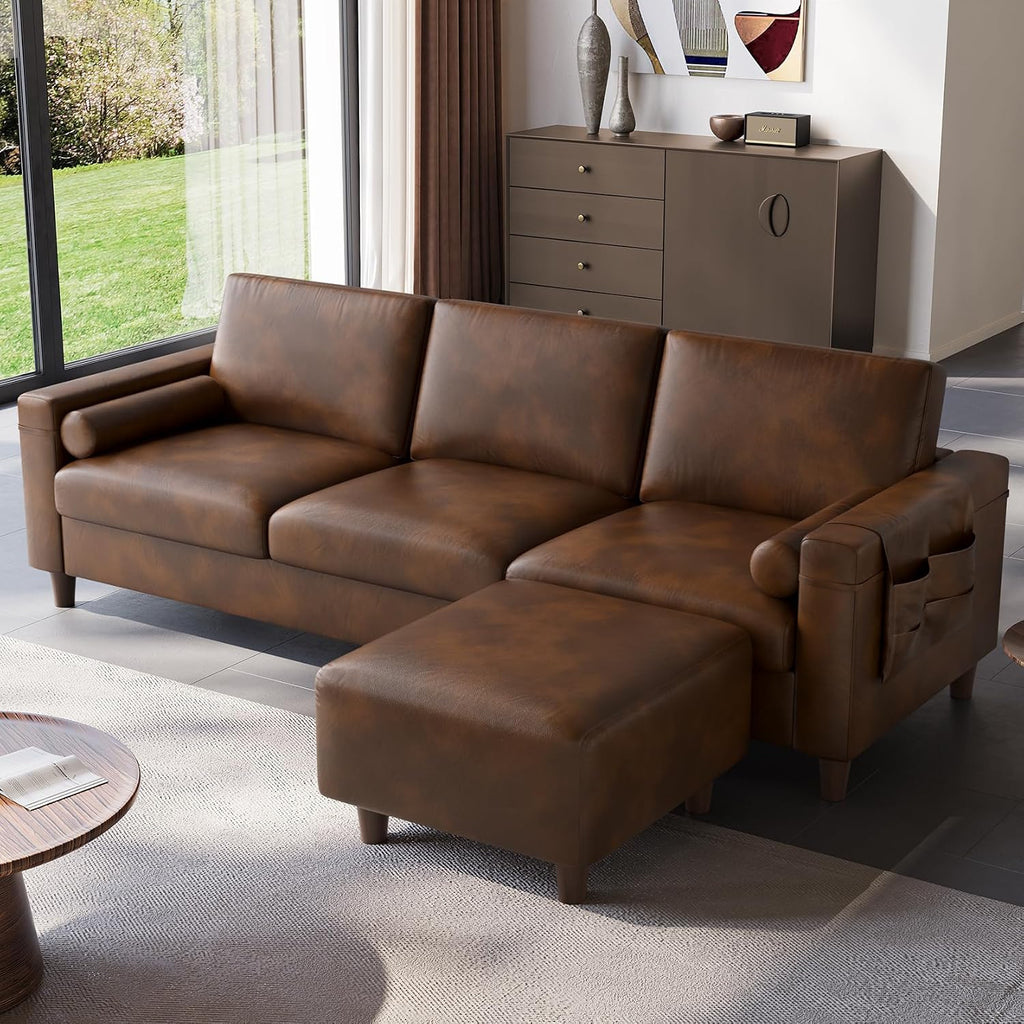 Vesgantti 100' PU Faux Leather Sofa with Movable Ottoman, 3 Seater L Shaped Leather Sectional Couch with Side Pocket, Comfy Mid Century Modern Modular Couch for Living Room, Apartment, Cocoa