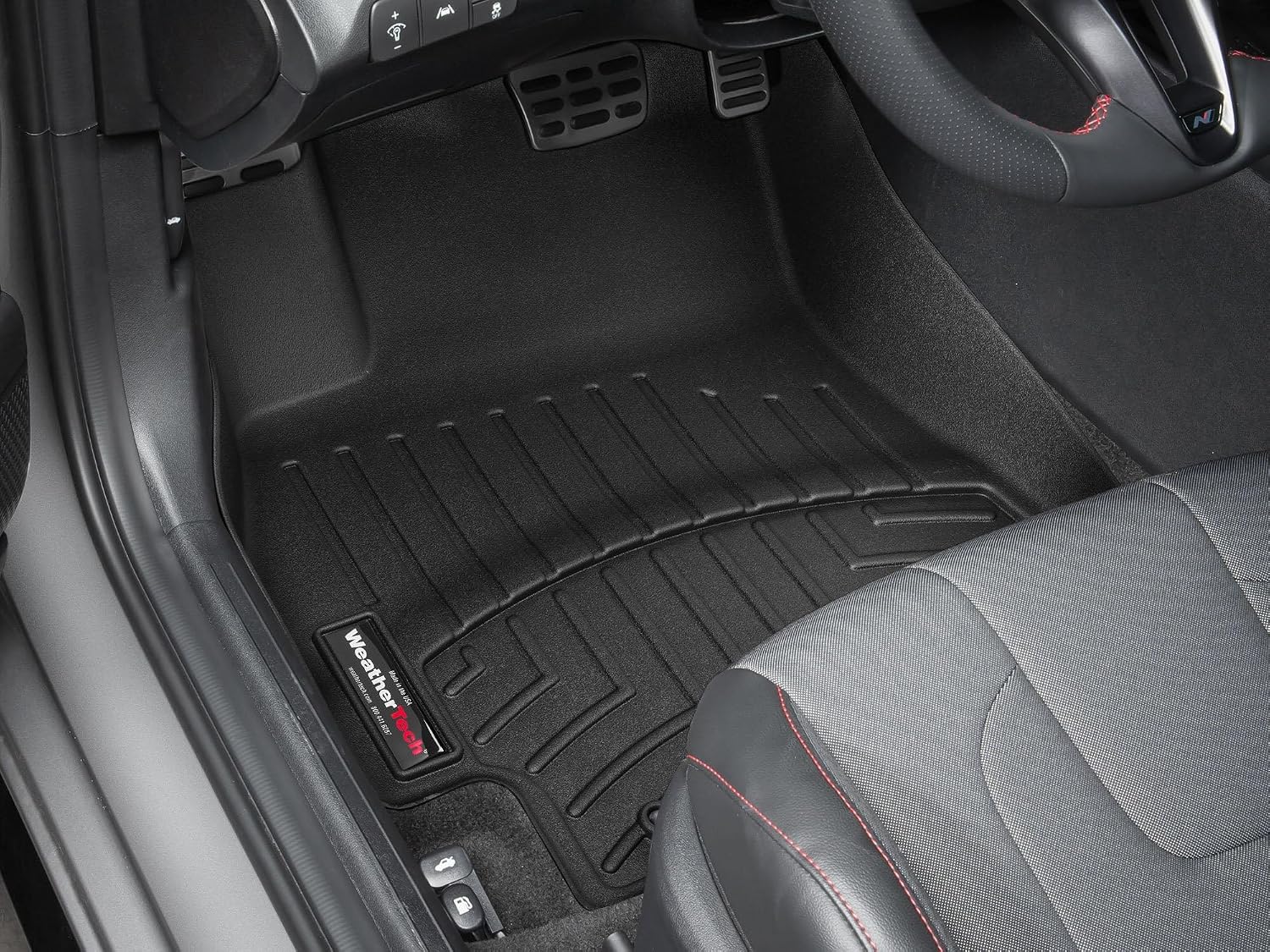 WeatherTech Custom Fit FloorLiners for Hyundai Elantra Hybrid, Elantra, Elantra N - 1st Row (4416521), Black